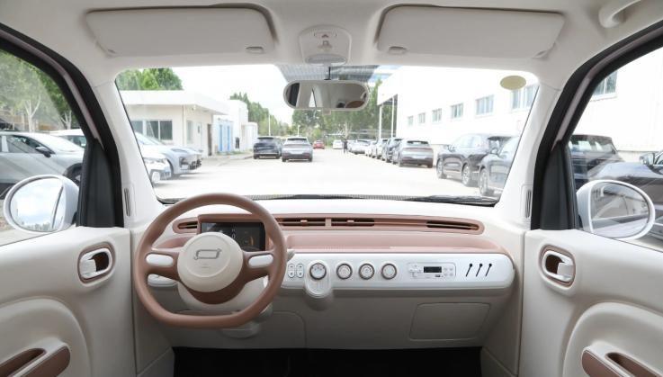 下死手了！微型代步车“黑马”3.49万起售，纯电续航222km