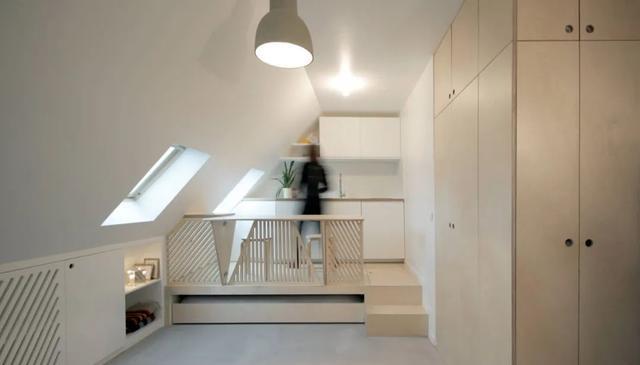 蜗居15㎡，不能再小了！