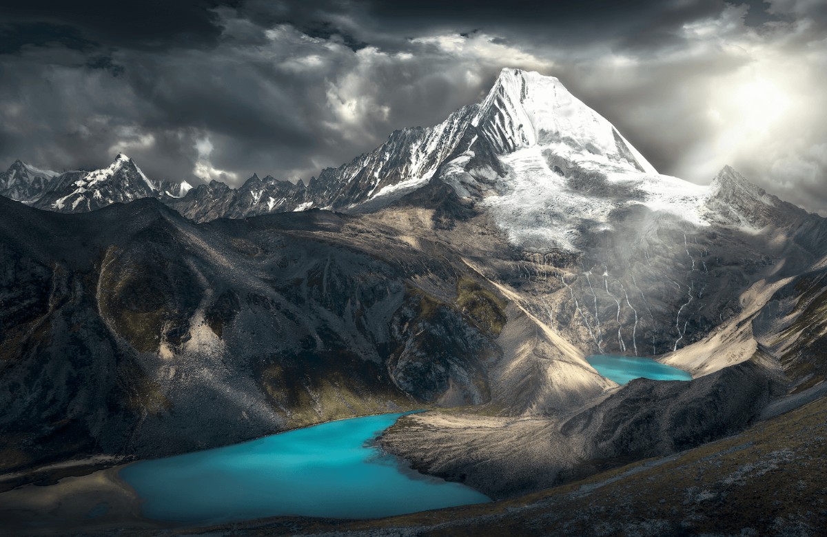 与其看是非，不如看风景