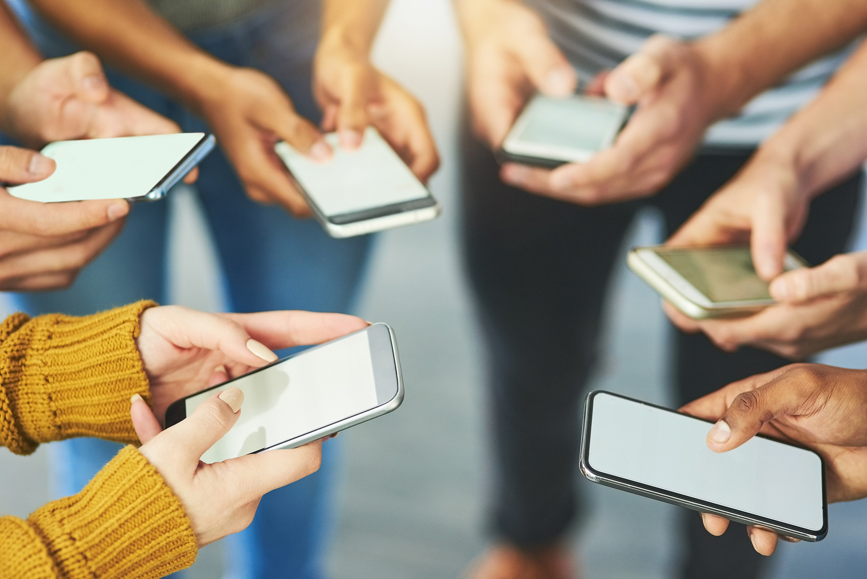 安全员贾宇博:加油站里的“安全锁”