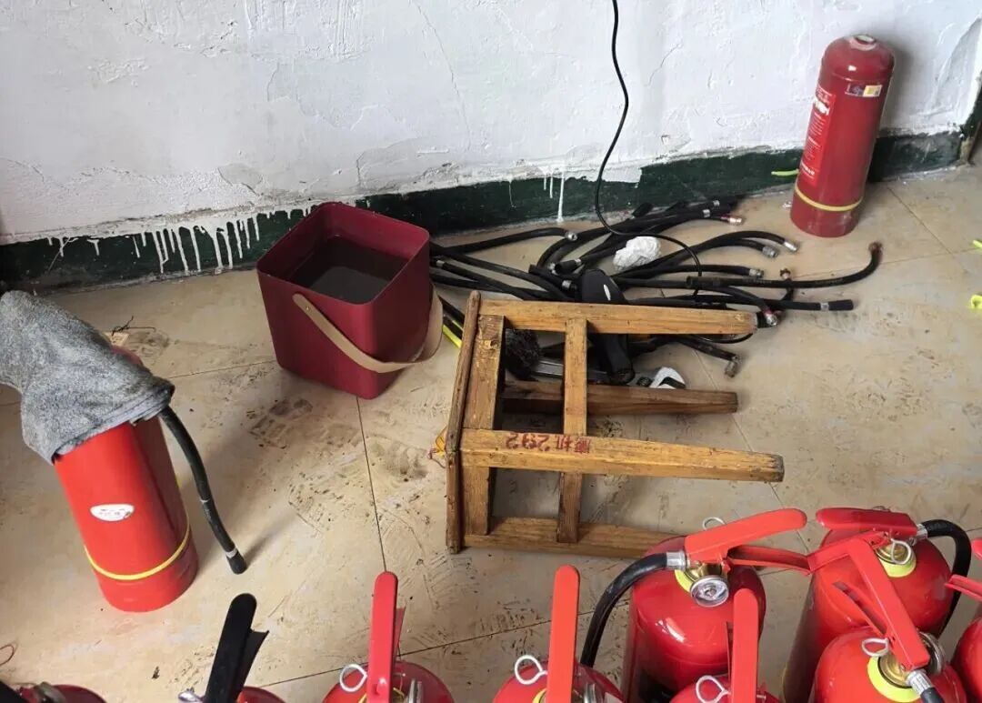 假冒消防赚快钱 刑事拘留！