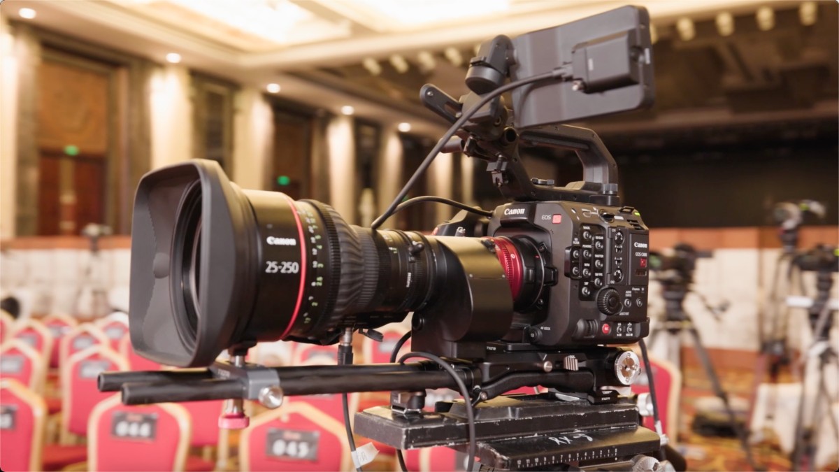 实时互动x高效制播：佳能携手《密室大逃脱大神版 互动直播》真人秀实现制作新范式