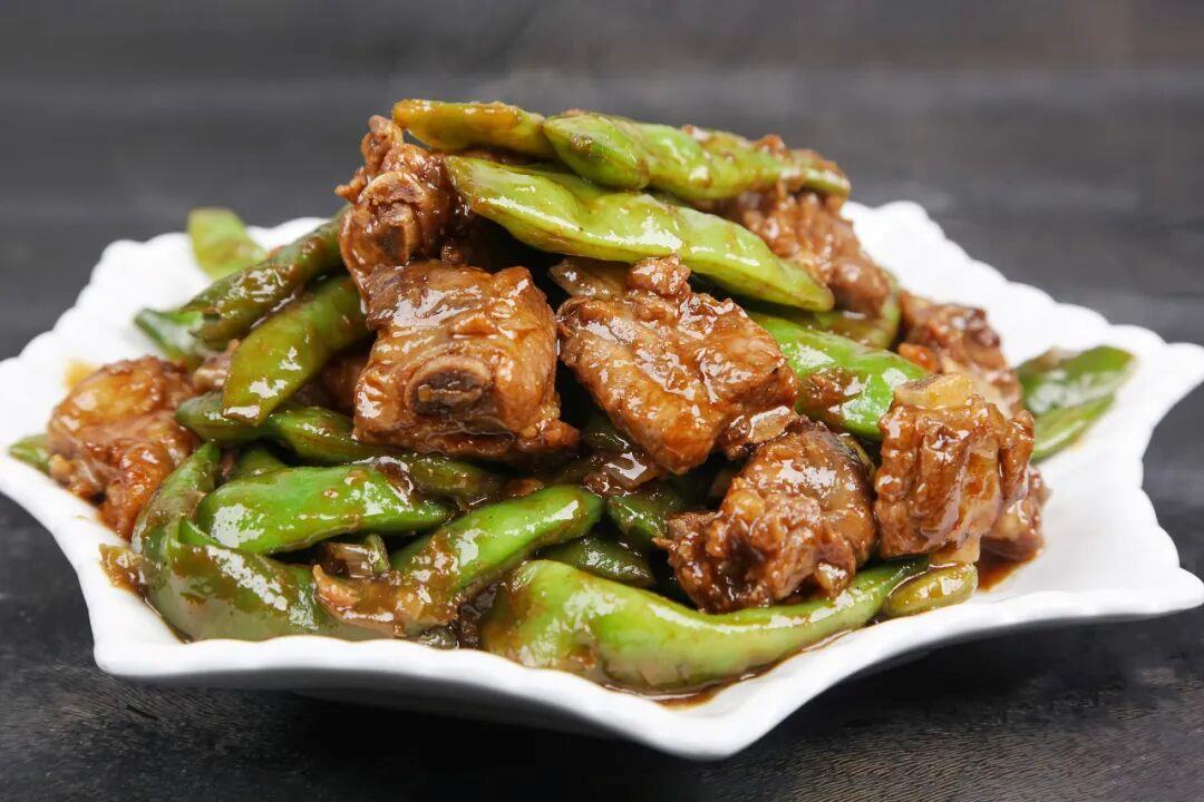 这几种蔬菜，不焯水当心全家中毒！