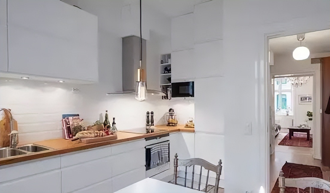 北欧风单身公寓：小空间，大格调，简单实用