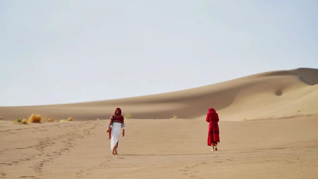 摆脱社交内耗，最好的方式