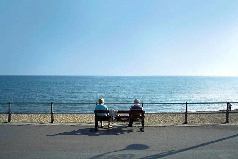 提前退休的真相：理想与现实的博弈