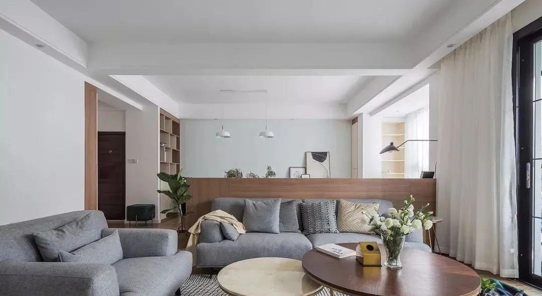 128㎡北欧小家，客餐厅巧用书桌隔断设计，这样的装修太赞了！